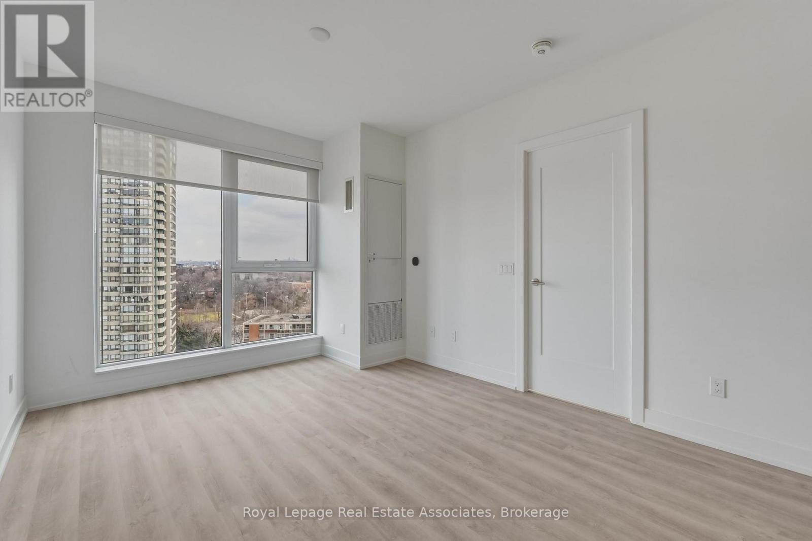 1203 - 25 Cordova Avenue, Toronto, Ontario  M9A 0E5 - Photo 5 - W12901102