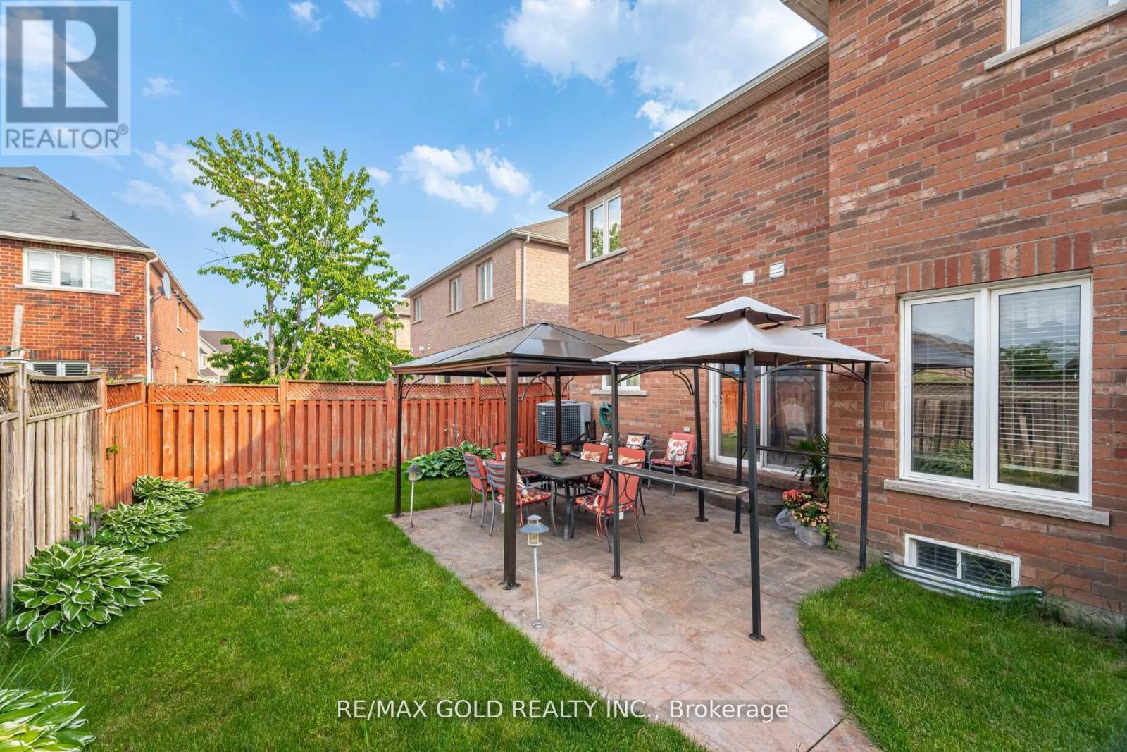 5 Summershade Street, Brampton, Ontario  L6P 2B9 - Photo 26 - W12901124