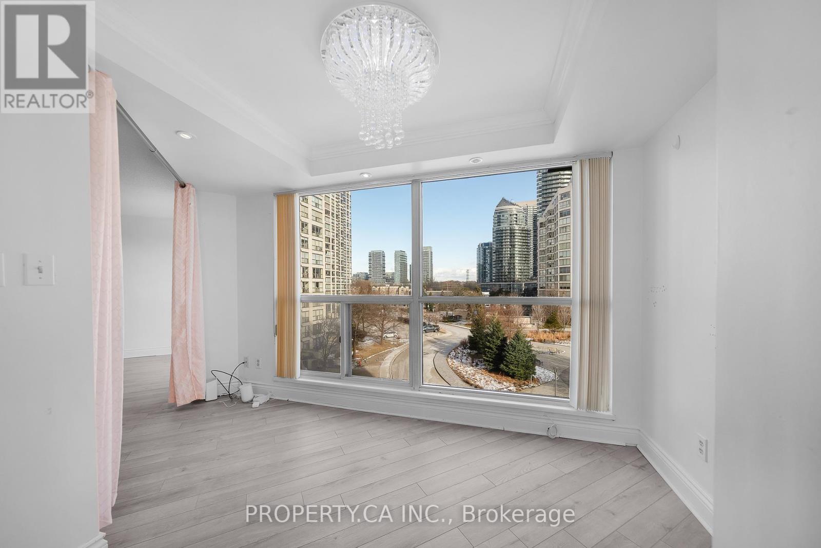 526 - 2267 Lake Shore Boulevard W, Toronto, Ontario  M8V 3X2 - Photo 16 - W12901140