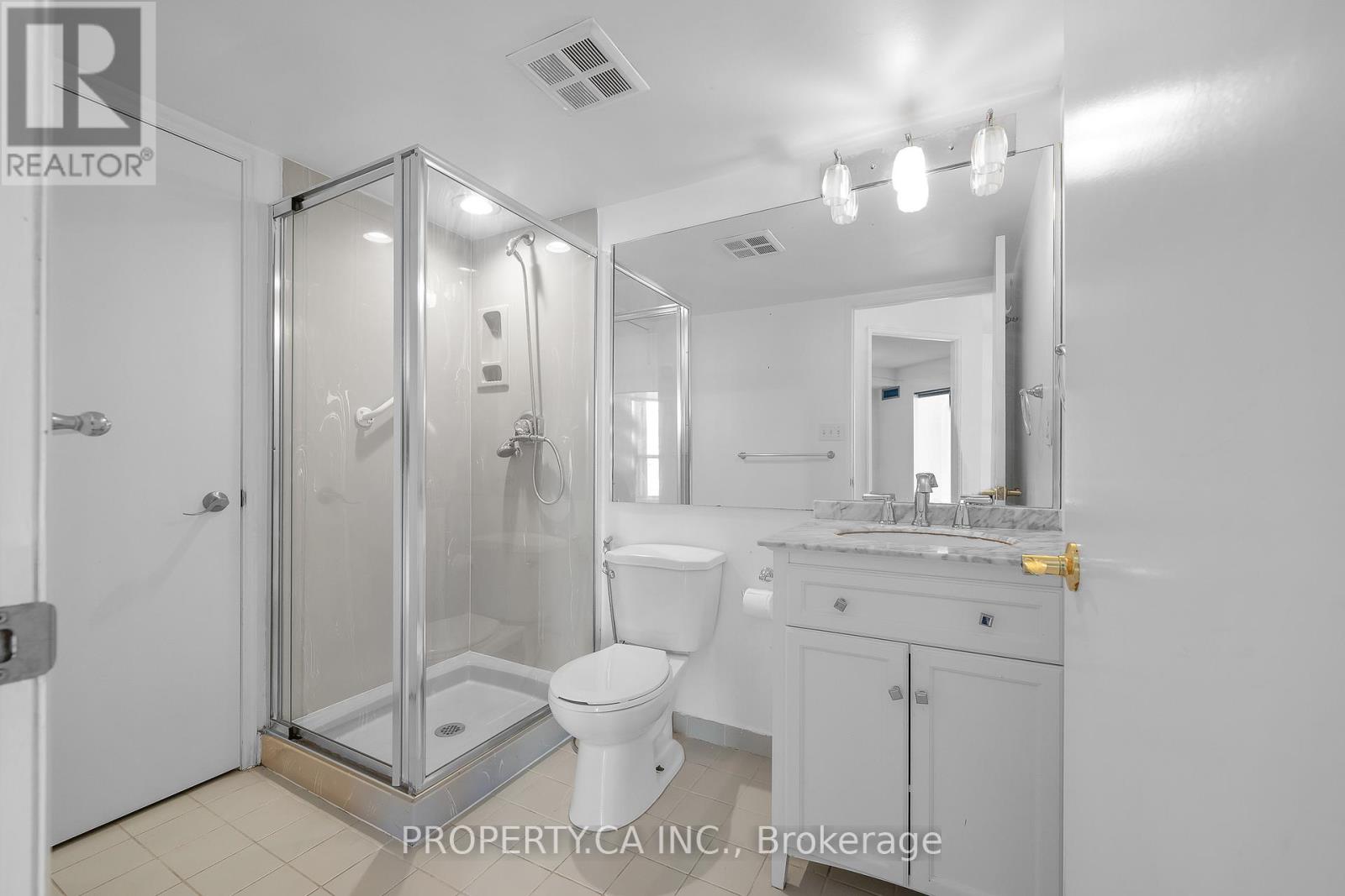 526 - 2267 Lake Shore Boulevard W, Toronto, Ontario  M8V 3X2 - Photo 19 - W12901140