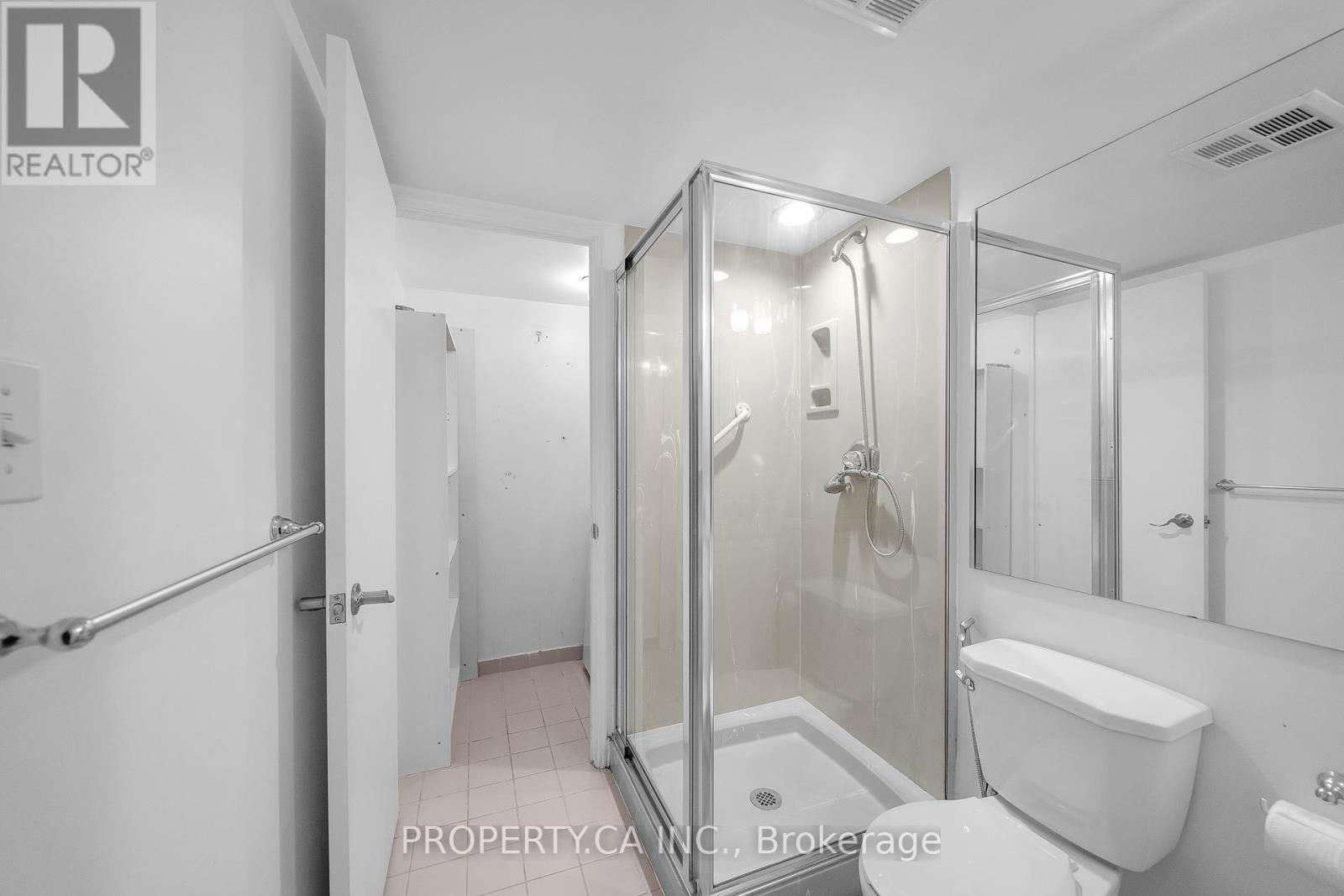 526 - 2267 Lake Shore Boulevard W, Toronto, Ontario  M8V 3X2 - Photo 20 - W12901140