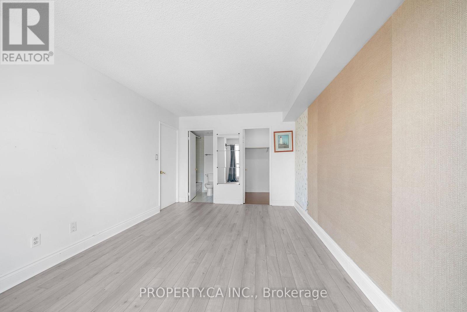 526 - 2267 Lake Shore Boulevard W, Toronto, Ontario  M8V 3X2 - Photo 22 - W12901140