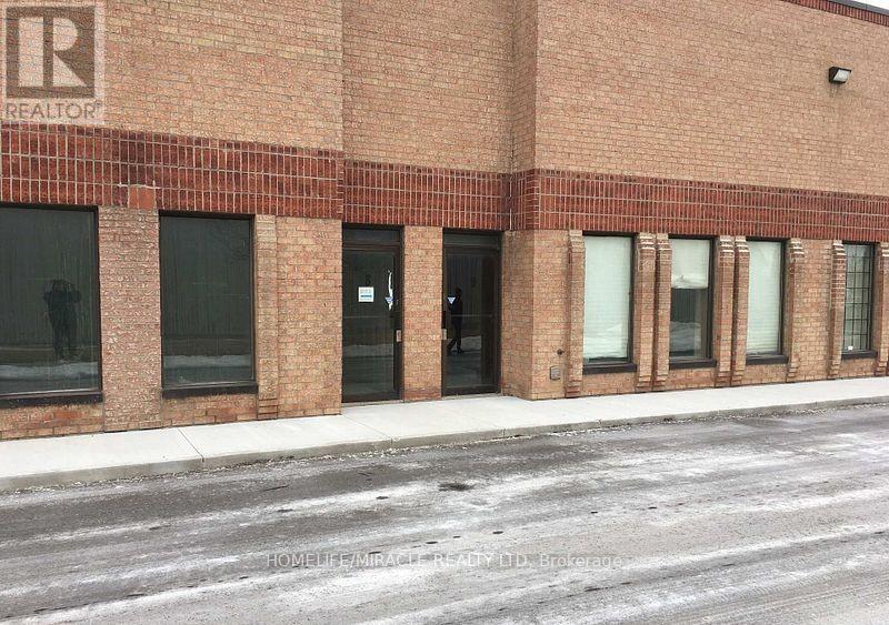 8 & 9 - 11 Edvac Drive E, Brampton, Ontario  L6S 5W5 - Photo 2 - W12901176