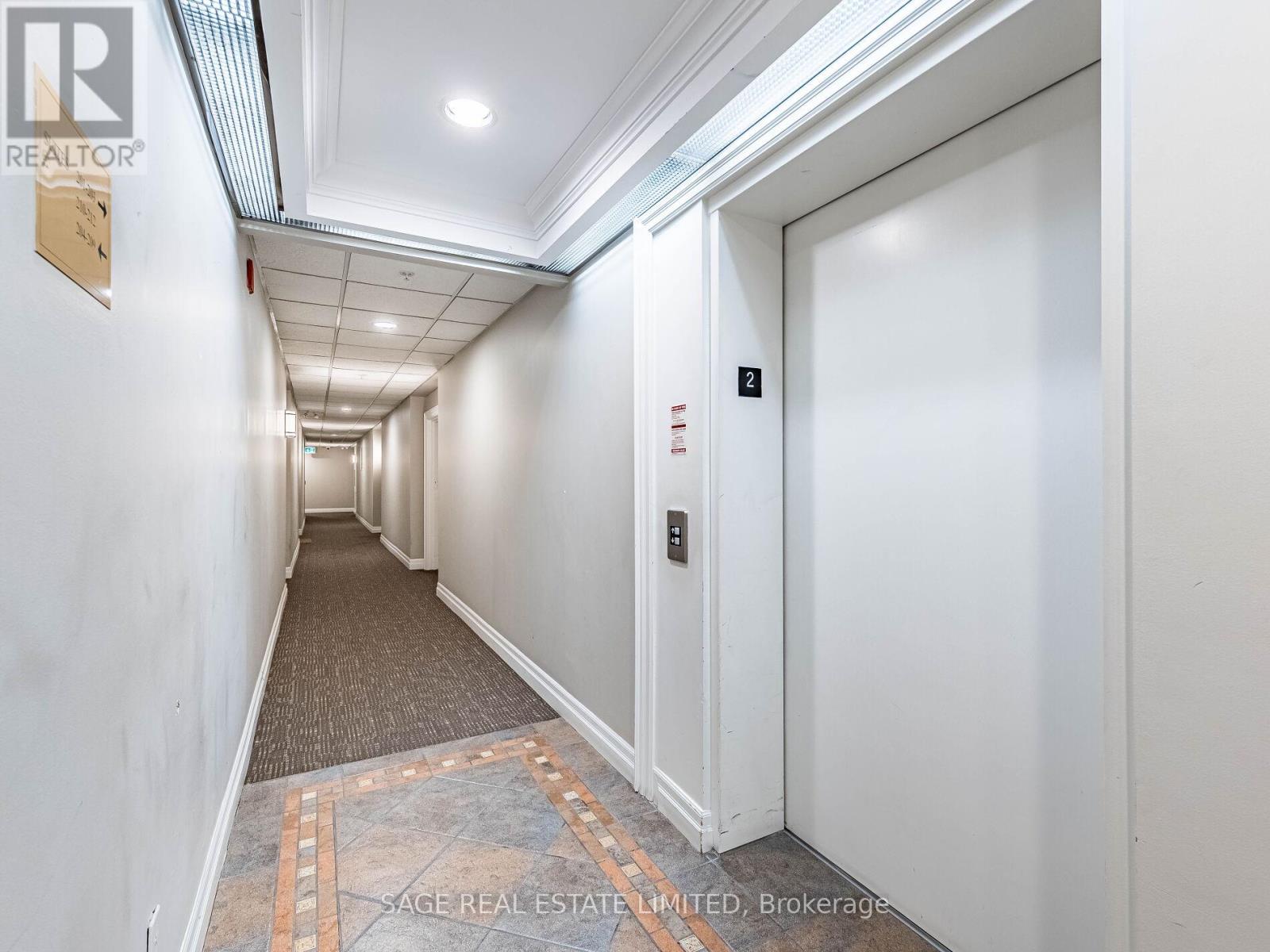 202 - 3531 Lake Shore Boulevard W, Toronto (Long Branch), Ontario  M8W 1P4 - Photo 11 - W12901192