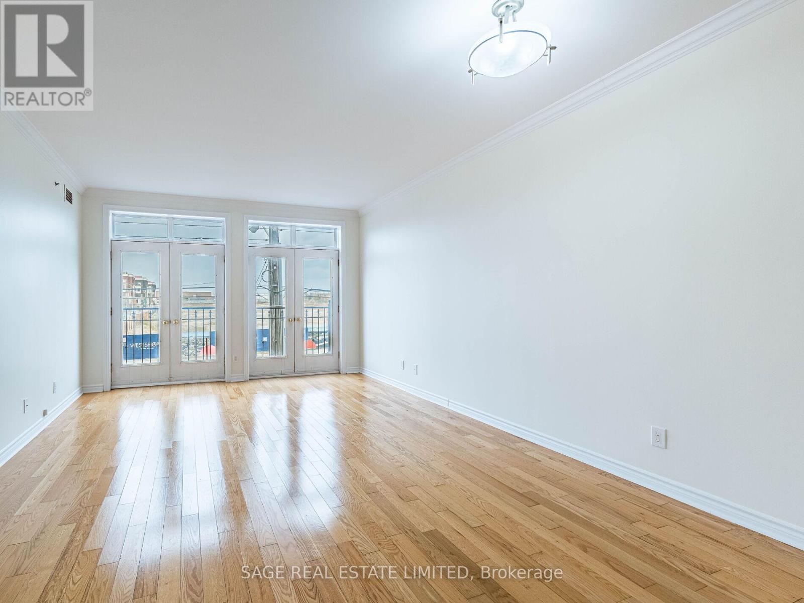 202 - 3531 Lake Shore Boulevard W, Toronto (Long Branch), Ontario  M8W 1P4 - Photo 24 - W12901192