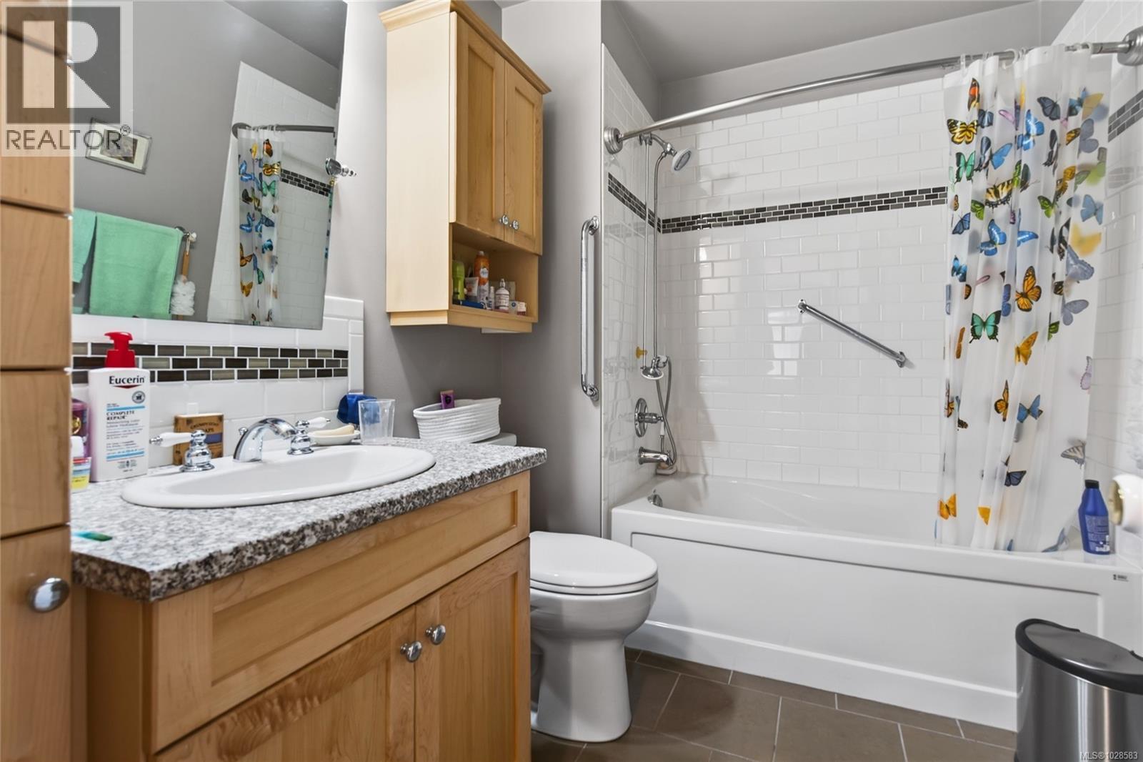 7 650 Yorkshire Dr, Campbell River, British Columbia  V9W 8A6 - Photo 15 - 1028583