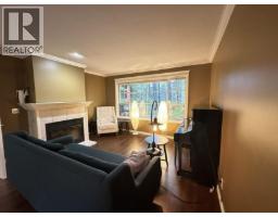 37 DEERWOOD PLACE, Port Moody, British Columbia