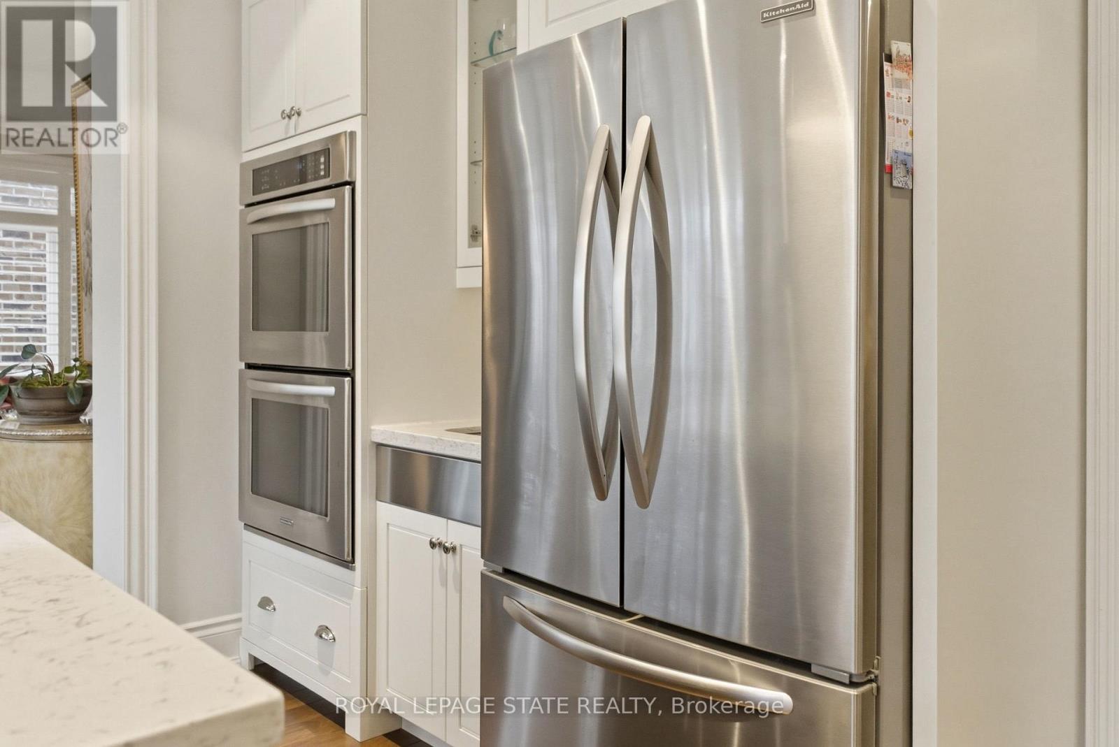 67 Alma Street, Hamilton, Ontario  L9H 2E3 - Photo 17 - X12901020