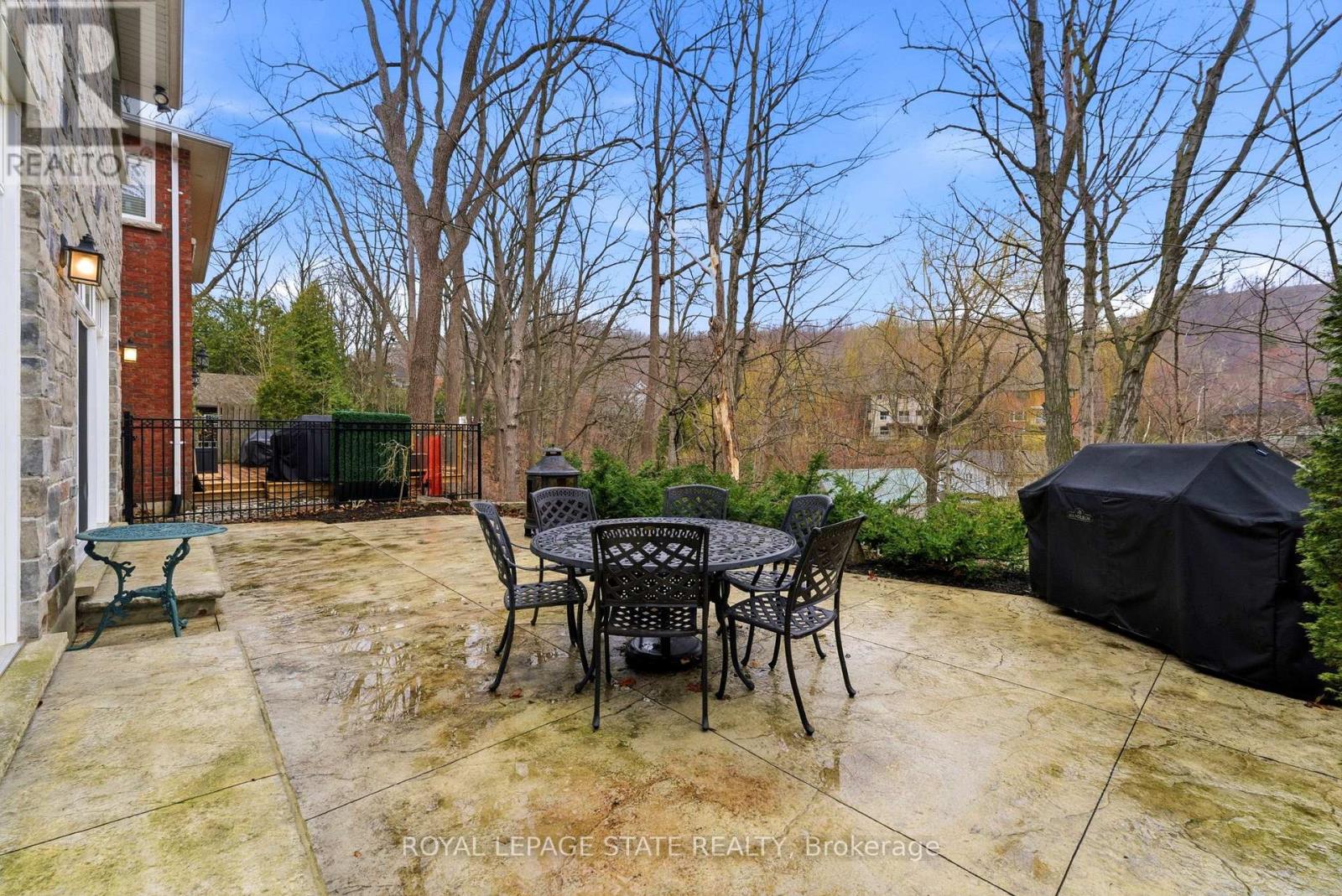 67 Alma Street, Hamilton, Ontario  L9H 2E3 - Photo 48 - X12901020