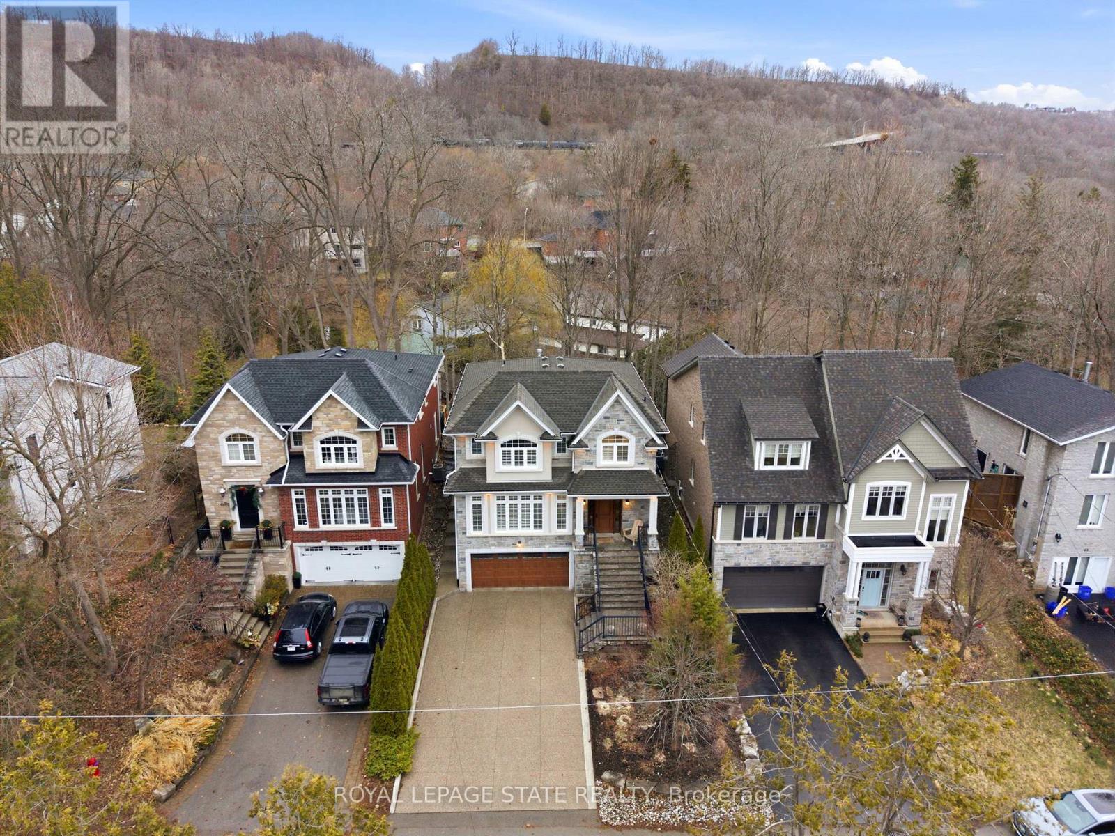 67 Alma Street, Hamilton, Ontario  L9H 2E3 - Photo 49 - X12901020