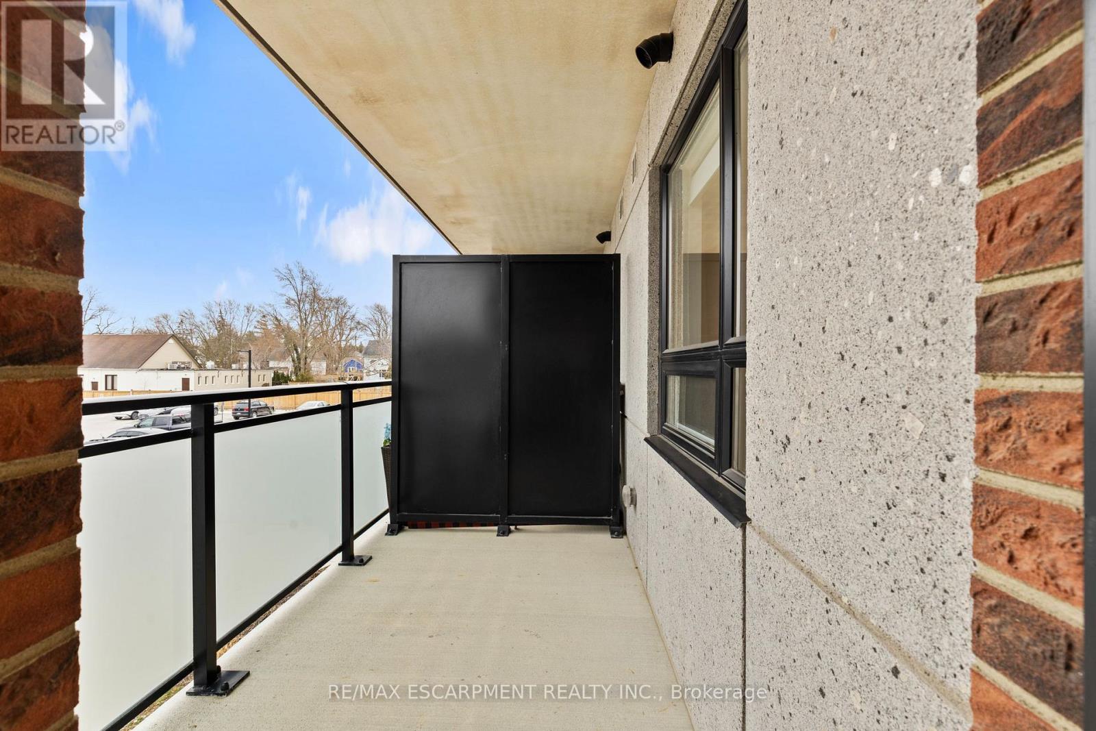 211 - 3998 Victoria Avenue, Lincoln, Ontario  L0R 2C0 - Photo 24 - X12901054