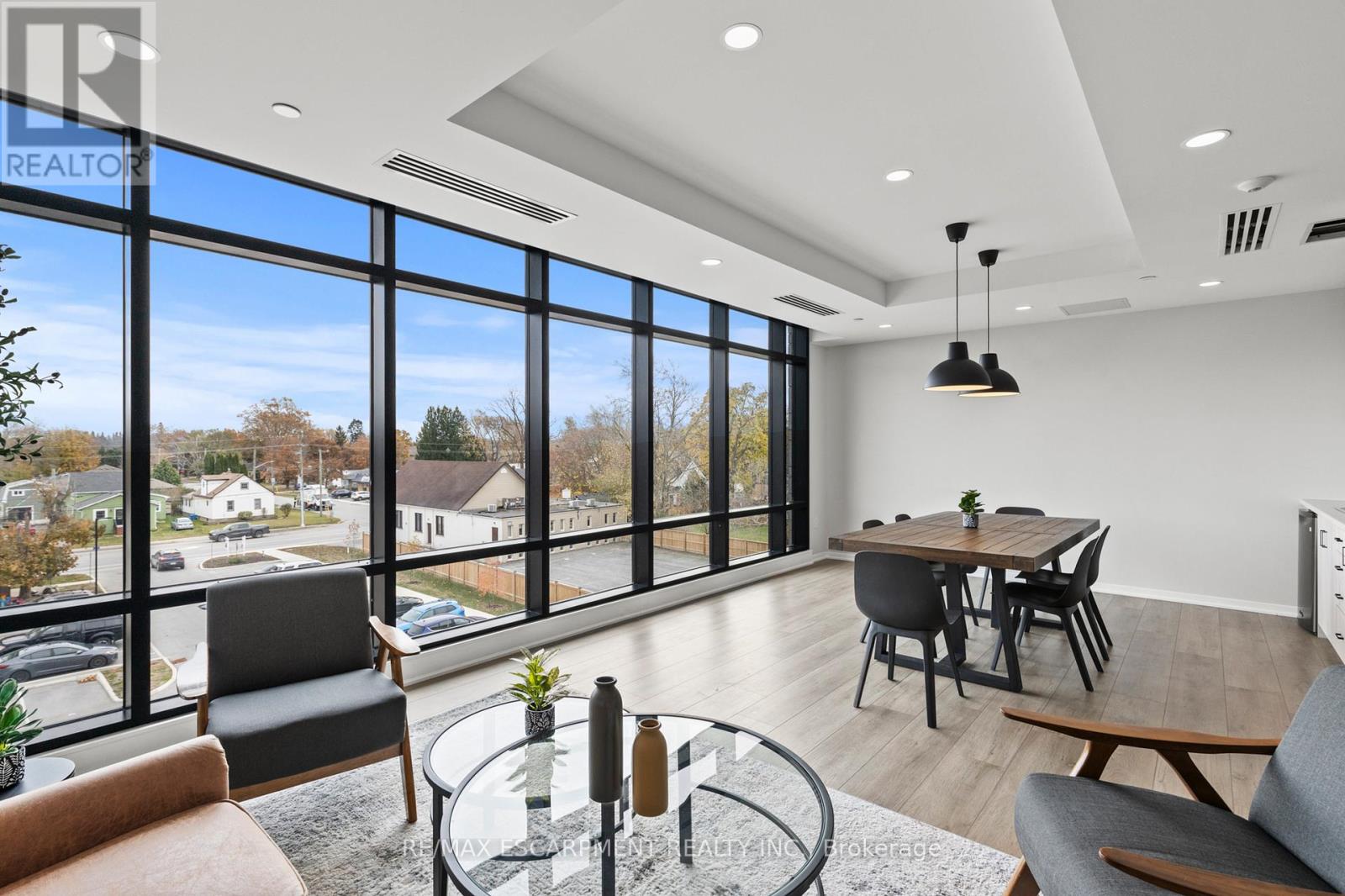 211 - 3998 Victoria Avenue, Lincoln, Ontario  L0R 2C0 - Photo 29 - X12901054