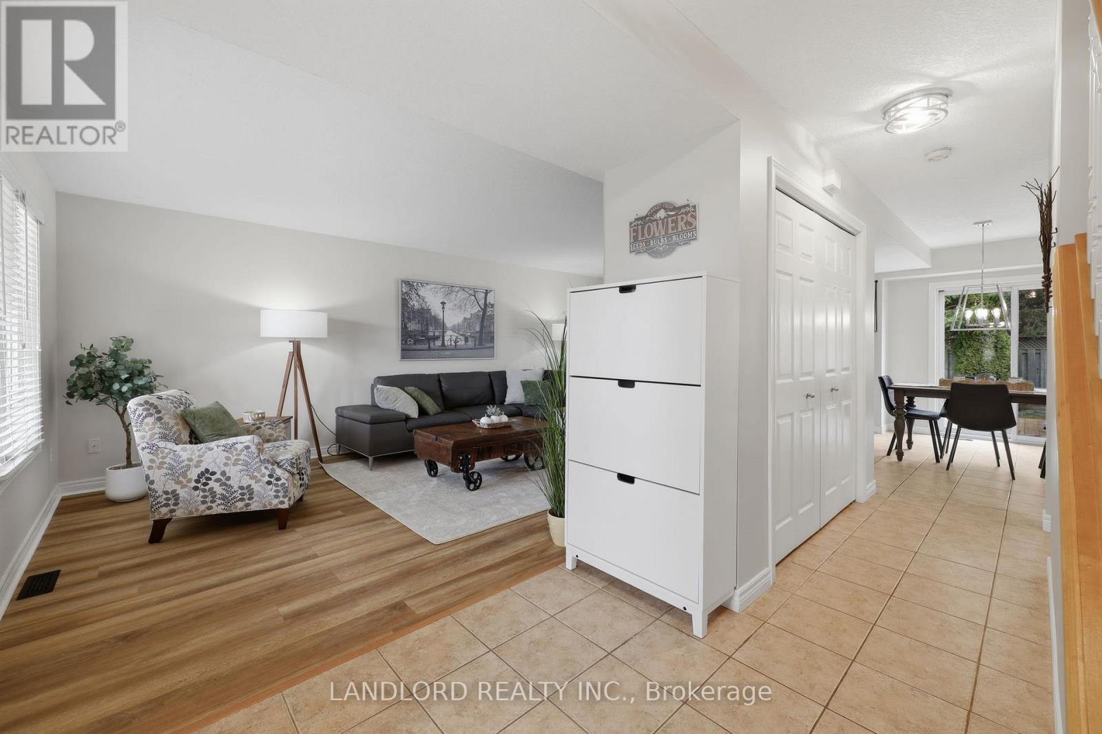 16 Windemere Place, St. Thomas, Ontario  N5R 6H3 - Photo 7 - X12901200