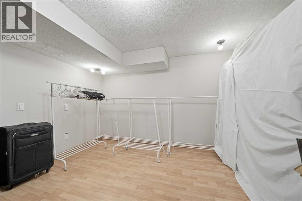 2855 Catalina Boulevard Ne, Calgary, Alberta  T1Y 6R2 - Photo 33 - A2292095