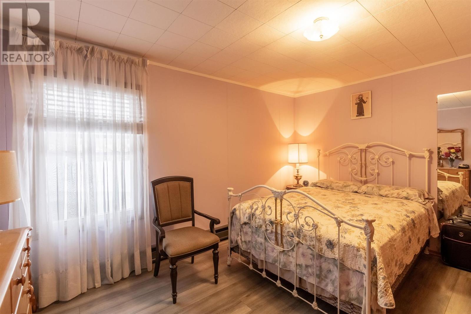 920 Wellington St E, Sault Ste. Marie, Ontario  P6A 2N5 - Photo 14 - SM260481