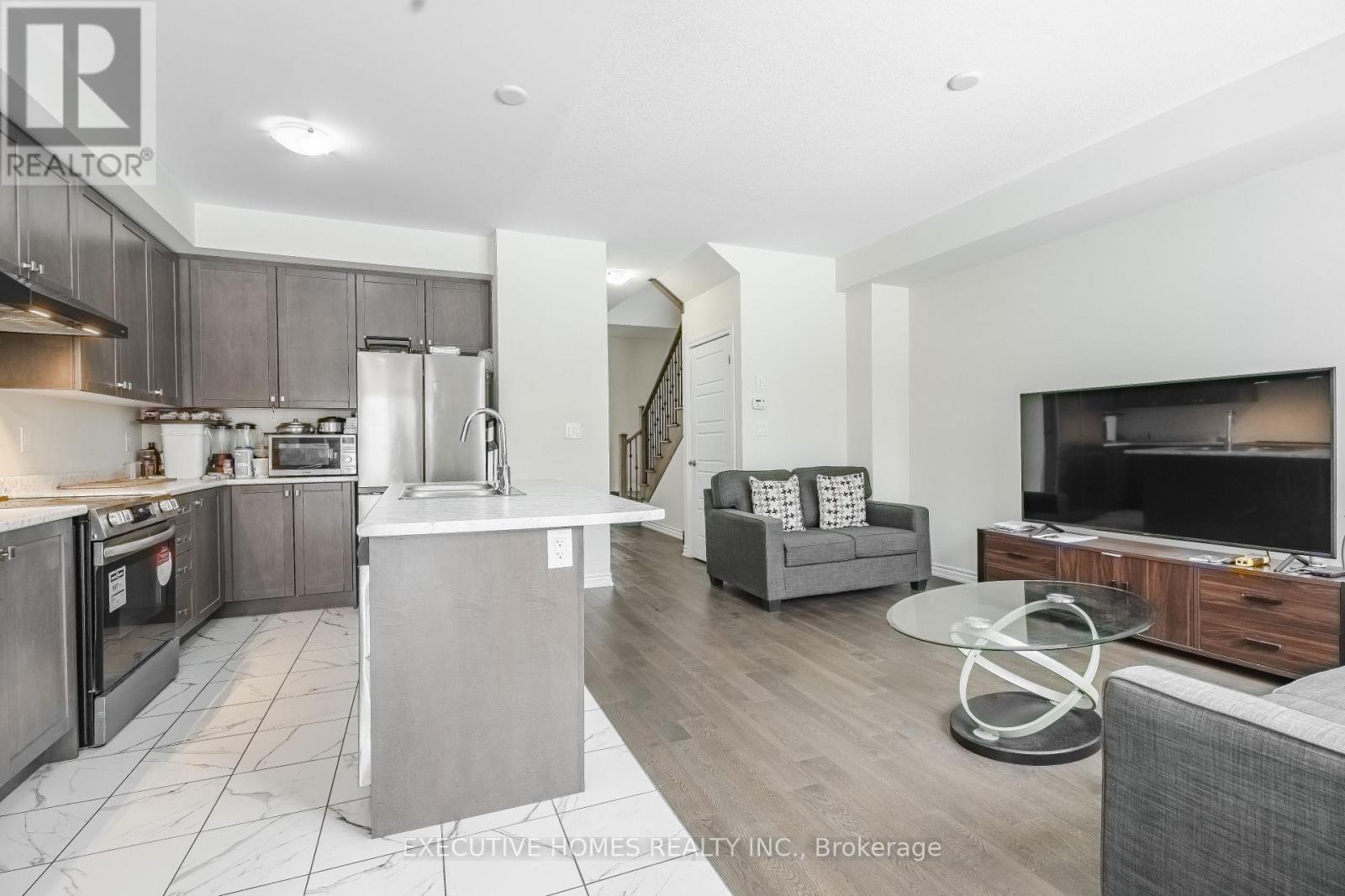 16 Ever Sweet Way W, Thorold, Ontario  L2V 0L1 - Photo 10 - X12889274