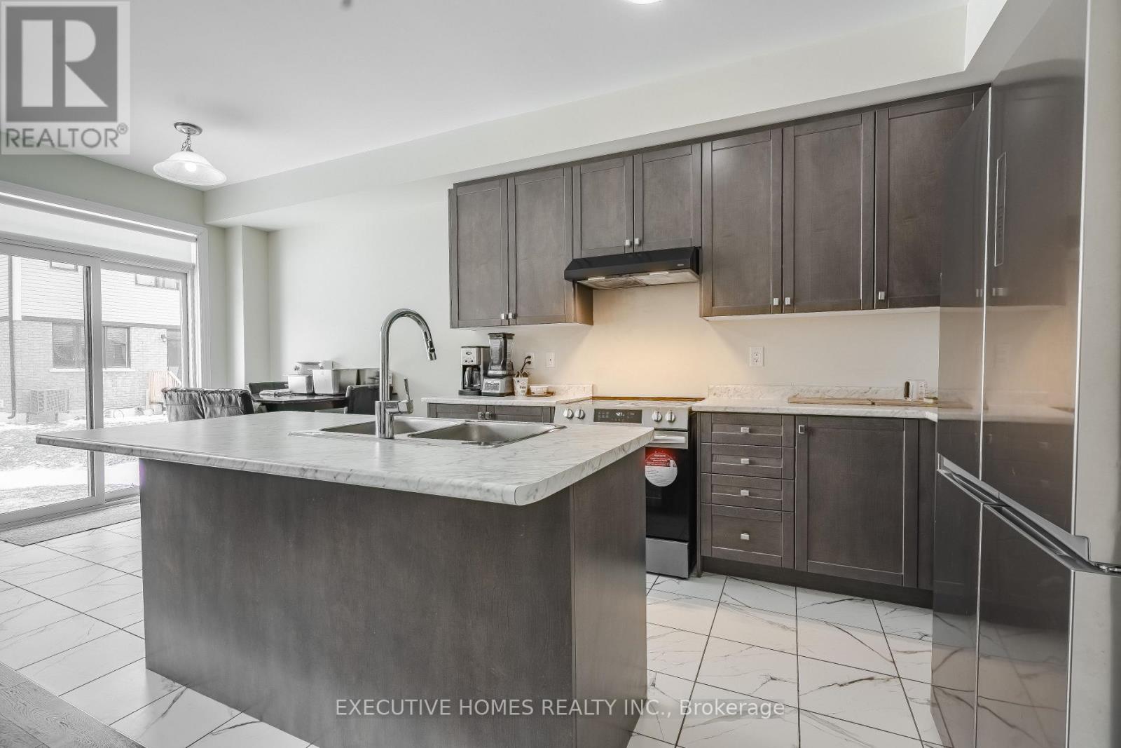 16 Ever Sweet Way W, Thorold, Ontario  L2V 0L1 - Photo 13 - X12889274