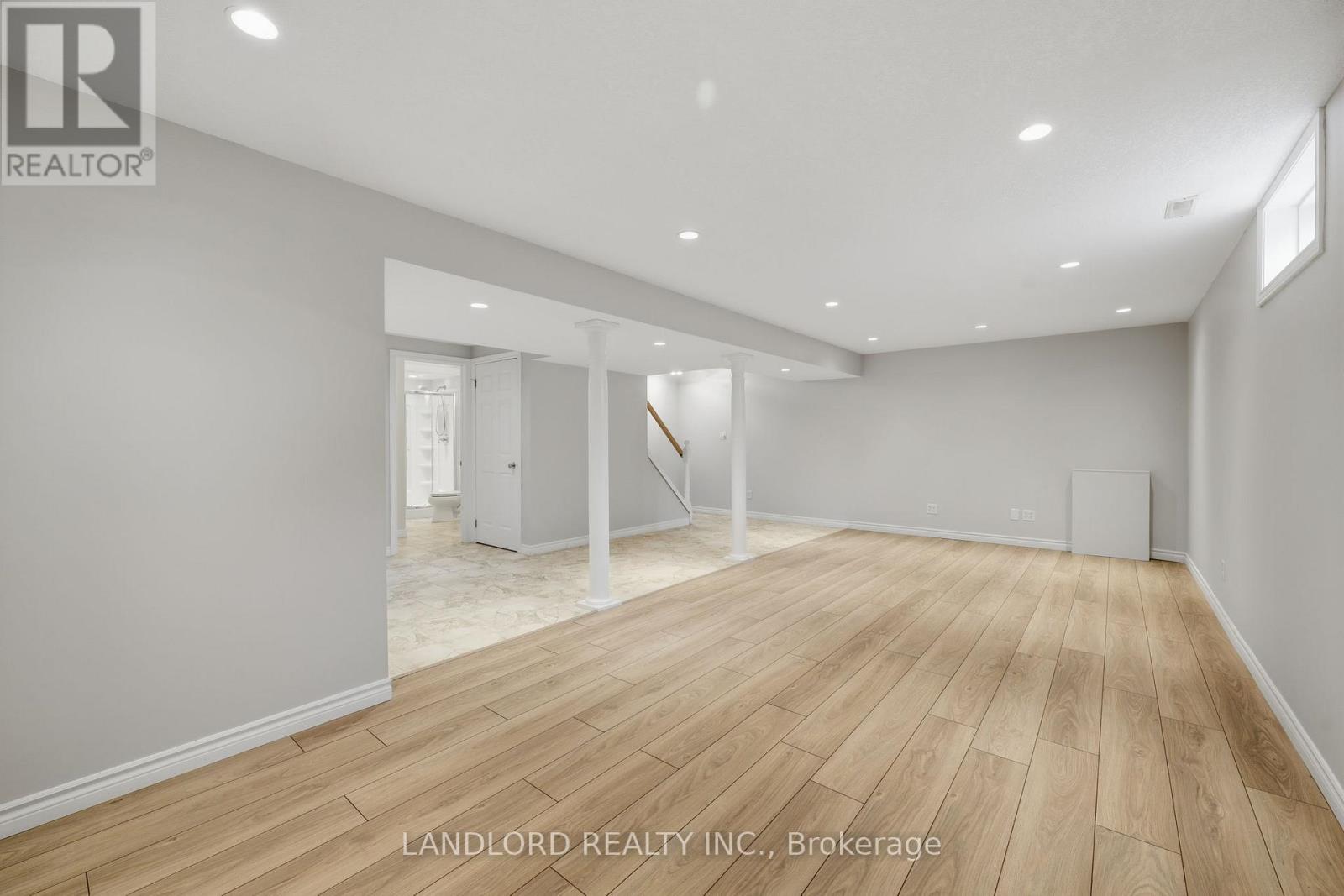 16 Windemere Place, St. Thomas, Ontario  N5R 6H3 - Photo 29 - X12901200