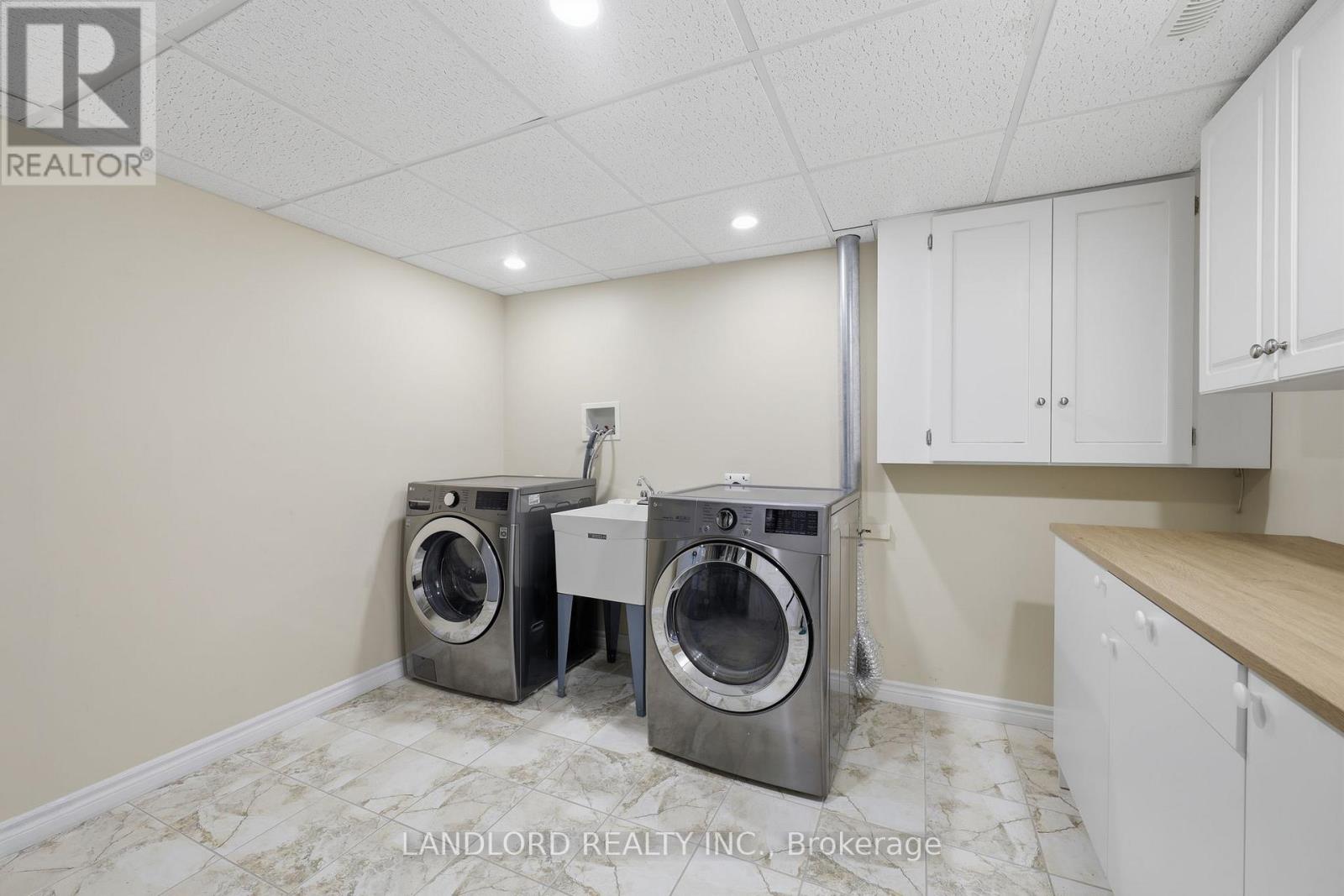 16 Windemere Place, St. Thomas, Ontario  N5R 6H3 - Photo 31 - X12901200