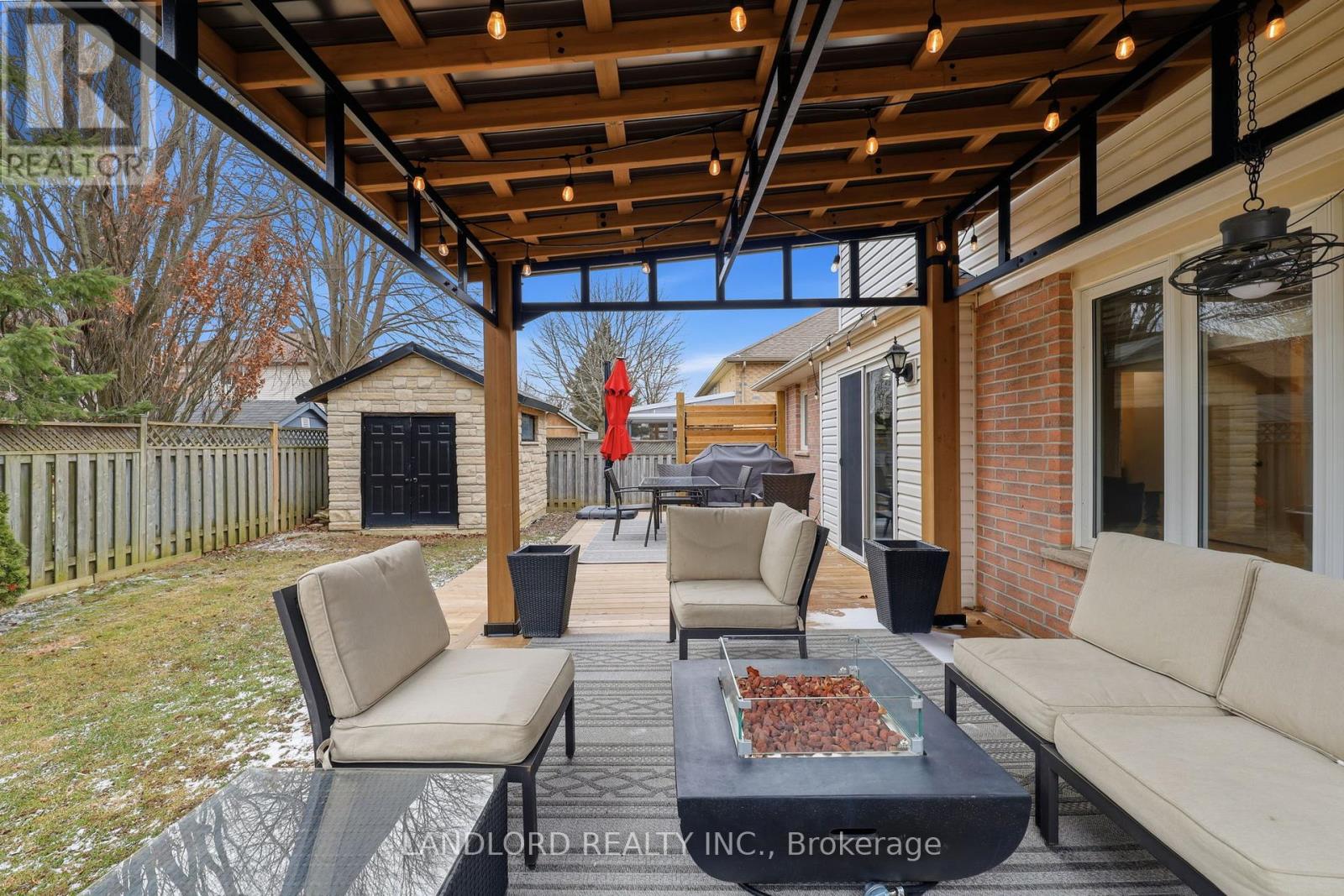 16 Windemere Place, St. Thomas, Ontario  N5R 6H3 - Photo 34 - X12901200