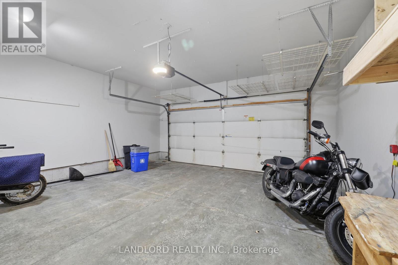 16 Windemere Place, St. Thomas, Ontario  N5R 6H3 - Photo 40 - X12901200