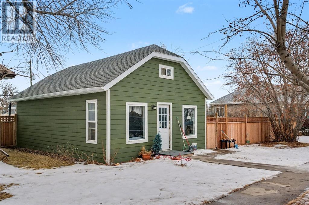 215 5 Avenue SE, Three Hills, Alberta  T0M 2A0 - Photo 24 - A2283626