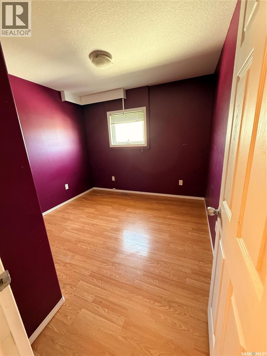 1373 Bond Street, Regina, Saskatchewan  S4N 1W8 - Photo 8 - SK030863