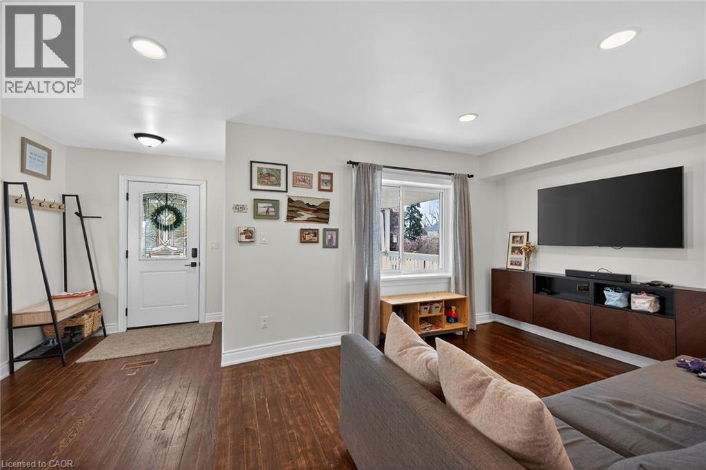 23 Erie Avenue N, Fisherville, Ontario  N0A 1G0 - Photo 7 - 40811292