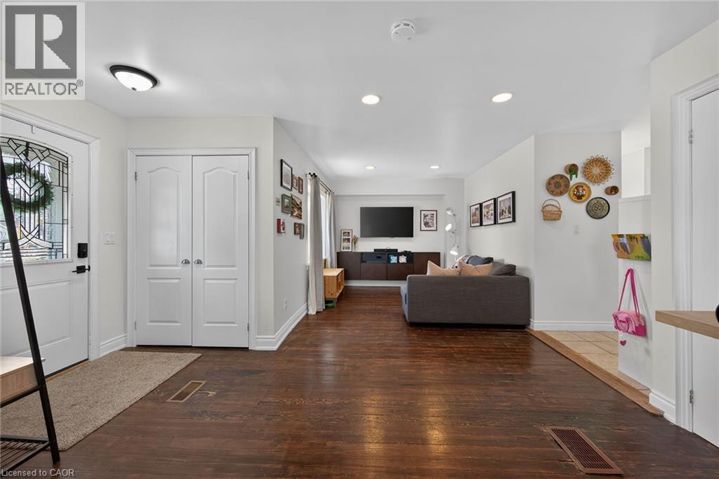 23 Erie Avenue N, Fisherville, Ontario  N0A 1G0 - Photo 4 - 40811292