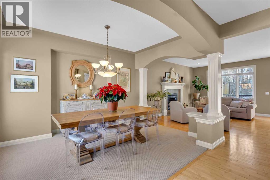 97 Strathridge Close Sw, Calgary, Alberta  T3H 4J3 - Photo 5 - A2294102