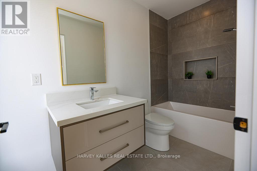 2970a Bayview Avenue, Toronto, Ontario  M2N 5K7 - Photo 24 - C12865226