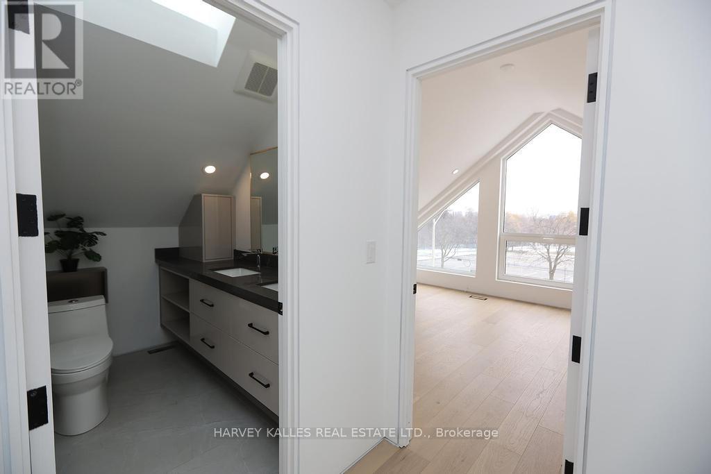 2970a Bayview Avenue, Toronto, Ontario  M2N 5K7 - Photo 29 - C12865226