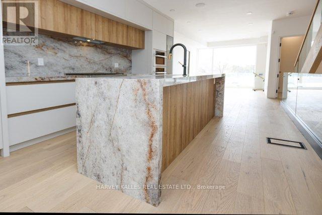 2970a Bayview Avenue, Toronto, Ontario  M2N 5K7 - Photo 12 - C12883836