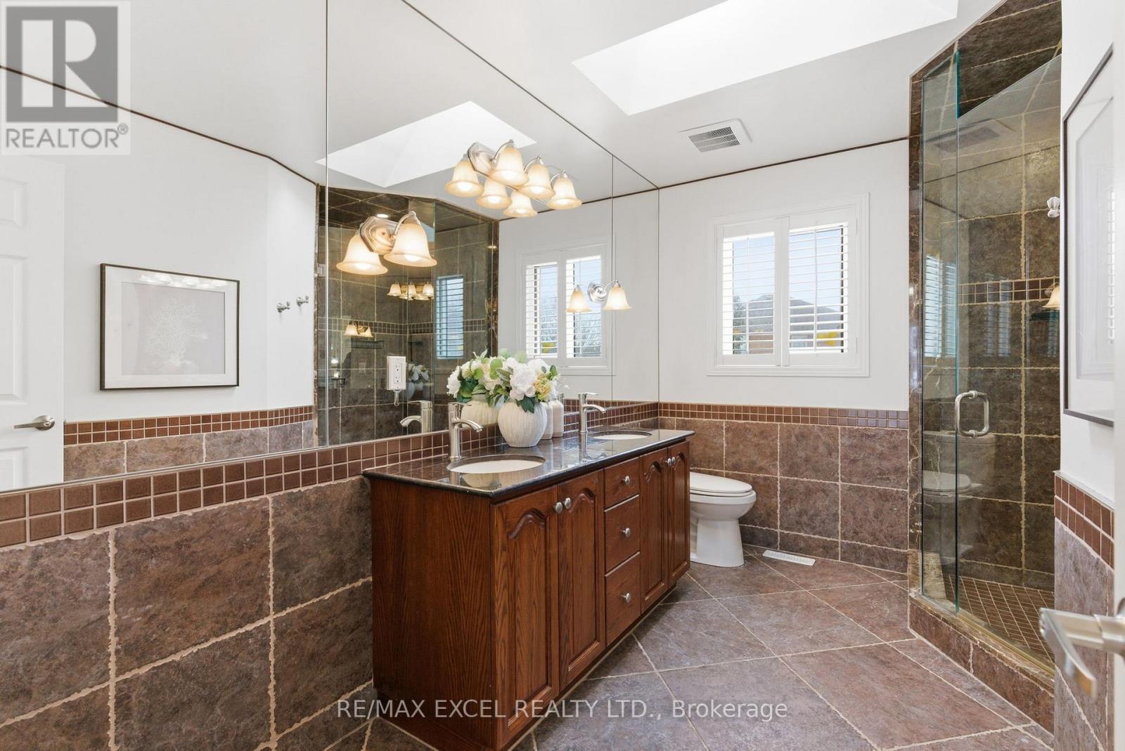 50 Stargell Drive, Whitby, Ontario  L1N 7X6 - Photo 18 - E12900112