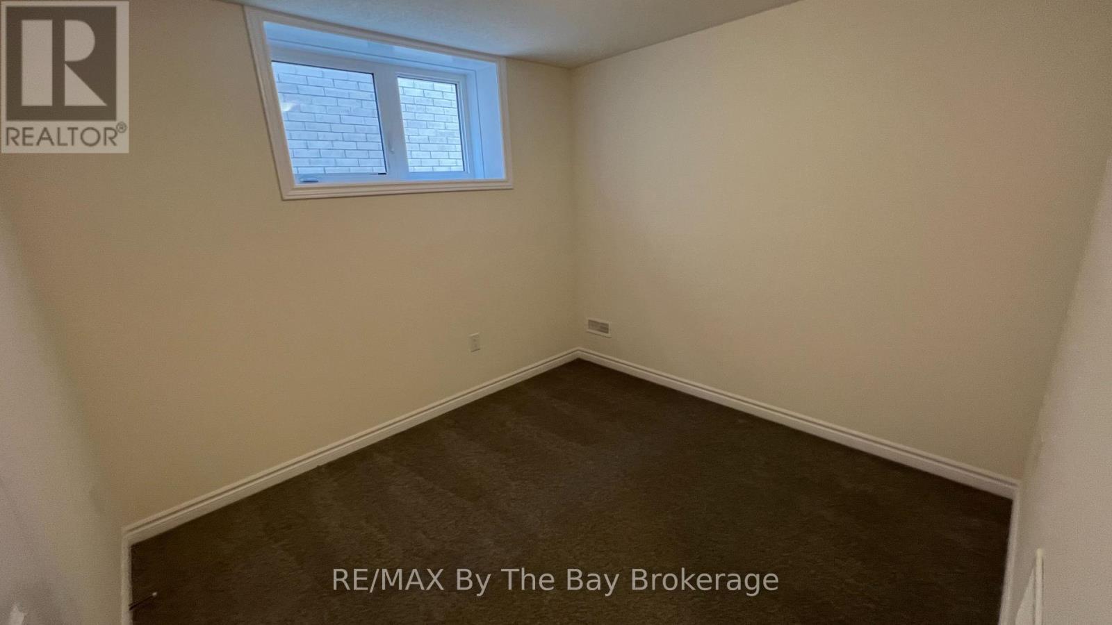 7 Rosanne Circle, Wasaga Beach, Ontario  L9Z 0N4 - Photo 22 - S12901240