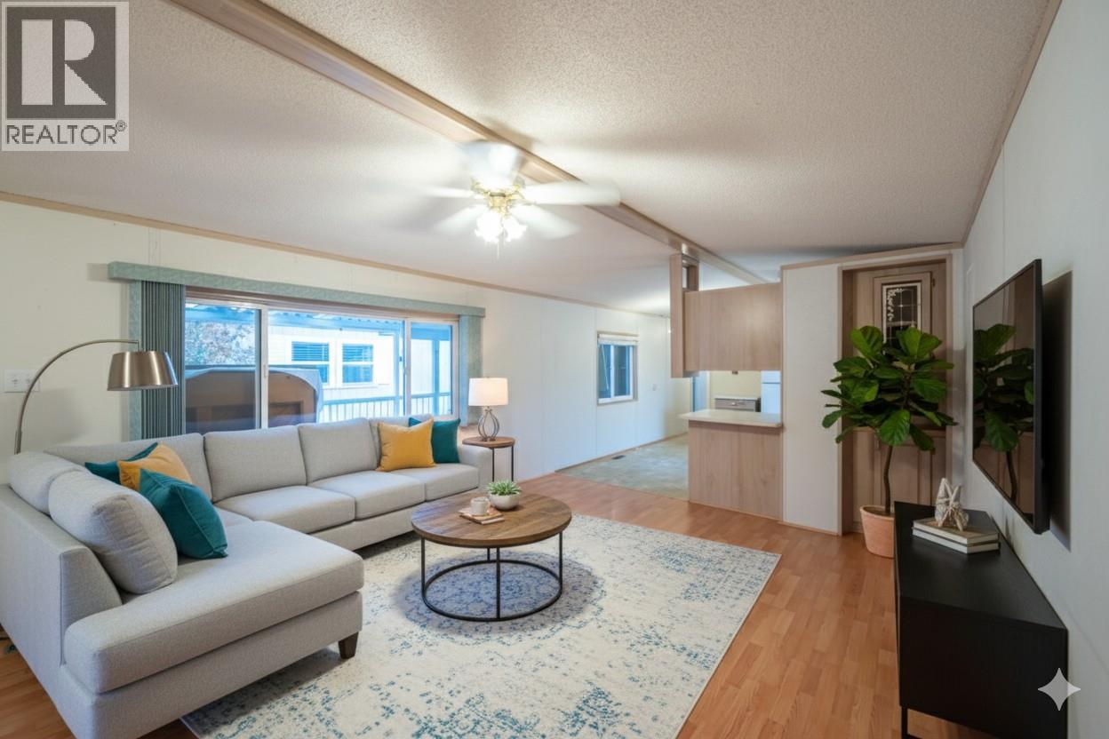 6778 Tucelnuit Drive Unit# 39, Oliver, British Columbia  V0H 1T0 - Photo 7 - 10369274