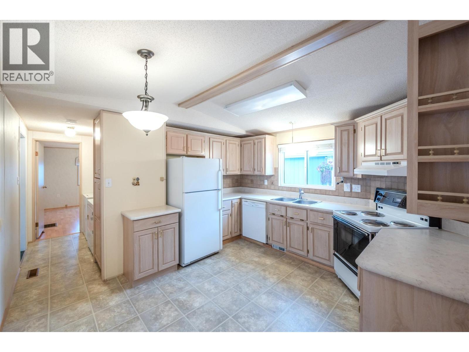 6778 Tucelnuit Drive Unit# 39, Oliver, British Columbia  V0H 1T0 - Photo 12 - 10369274