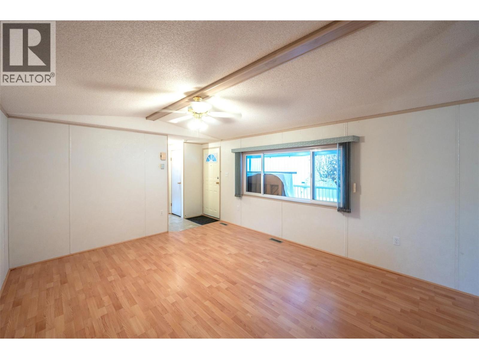 6778 Tucelnuit Drive Unit# 39, Oliver, British Columbia  V0H 1T0 - Photo 10 - 10369274