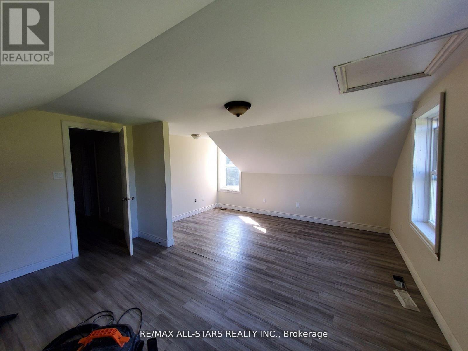 55 Rainbow Ridge Road, Kawartha Lakes, Ontario  K0M 2C0 - Photo 9 - X12901206