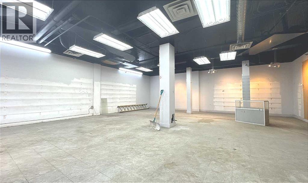 105, 233 Centre Street Sw, Calgary, Alberta T2G 2B7 - Photo 4 - A2277966