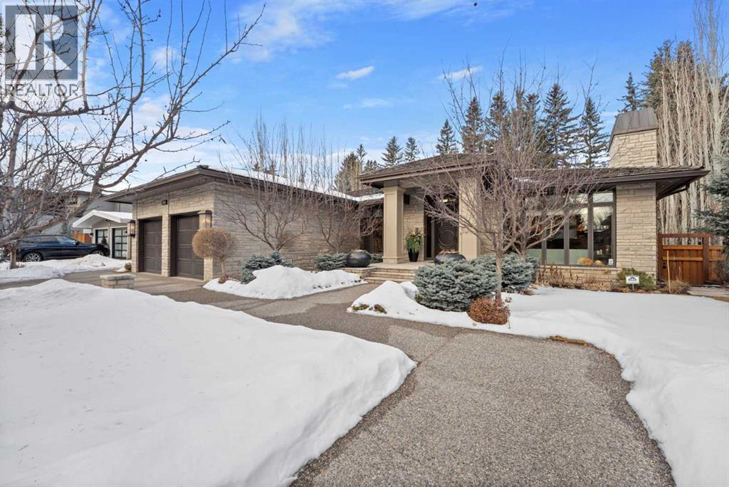 1020 bel-aire Drive, Calgary, Alberta