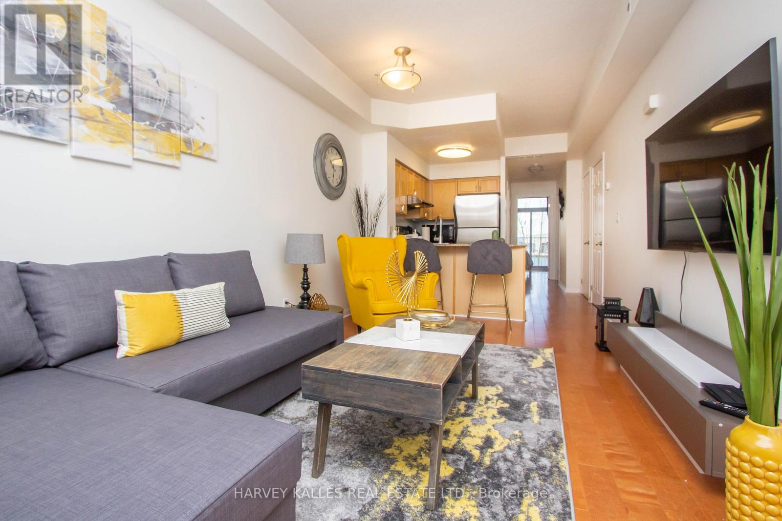 162 - 28 Stadium Road S, Toronto (Niagara), Ontario  M5V 3P4 - Photo 3 - C12901230