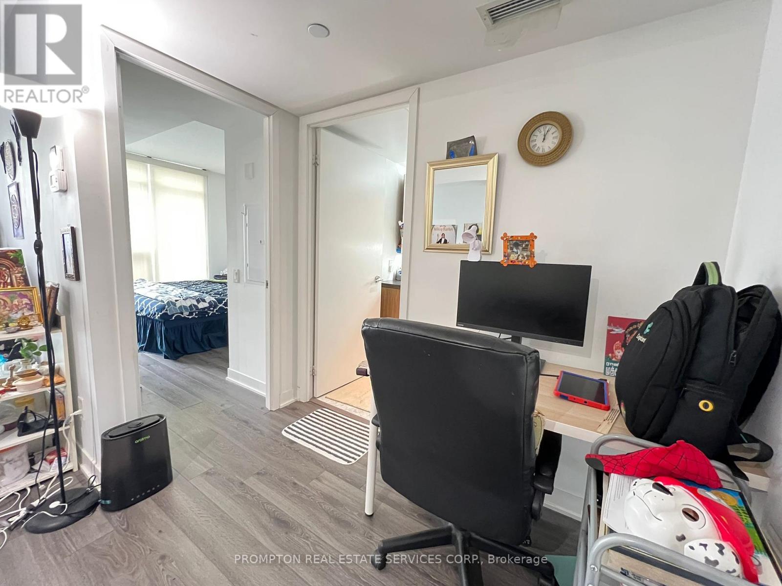 1505 - 70 Queens Wharf Road, Toronto, Ontario  M5V 0J2 - Photo 12 - C12901254