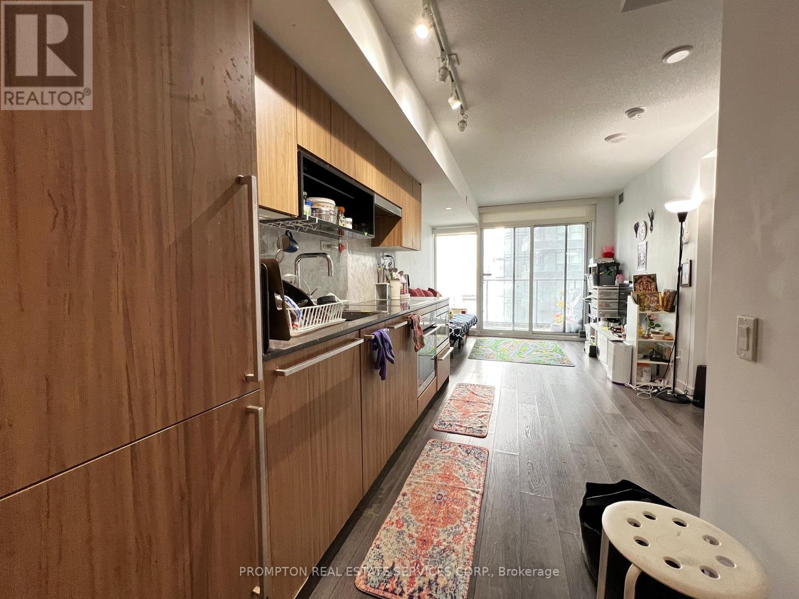 1505 - 70 Queens Wharf Road, Toronto, Ontario  M5V 0J2 - Photo 5 - C12901254