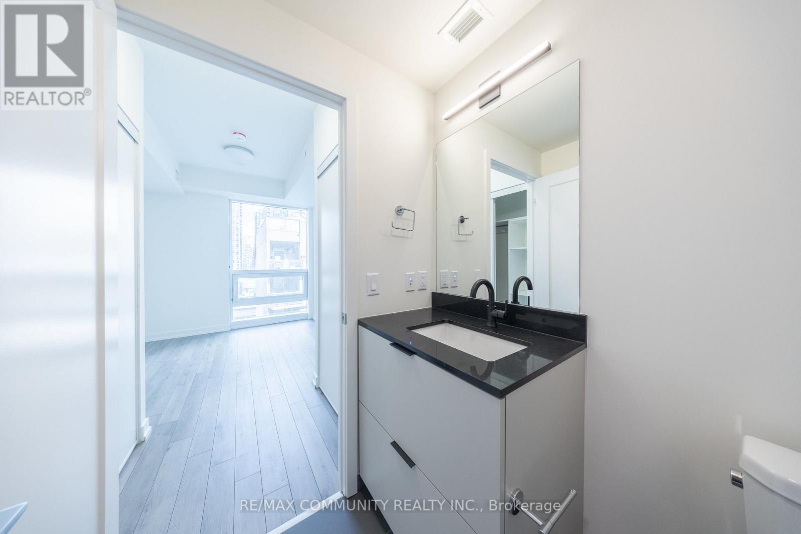 707 - 89 Church Street, Toronto, Ontario  M5C 0B7 - Photo 15 - C12901266