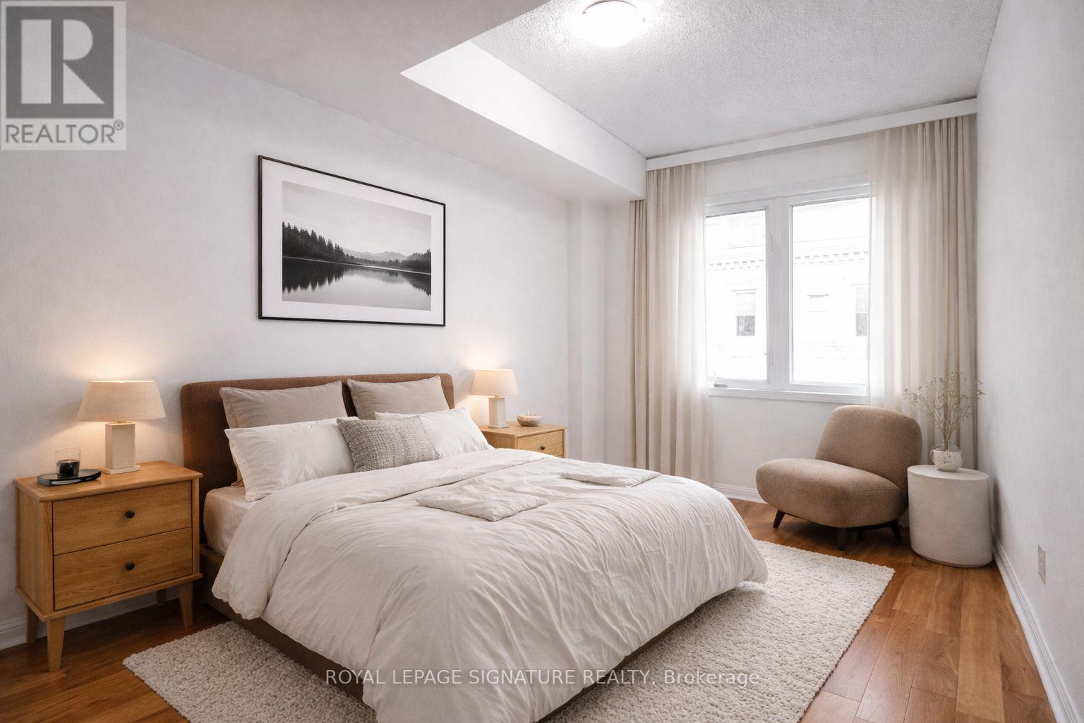 Th21 - 68 Carr Street, Toronto, Ontario  M5T 1B7 - Photo 4 - C12901276