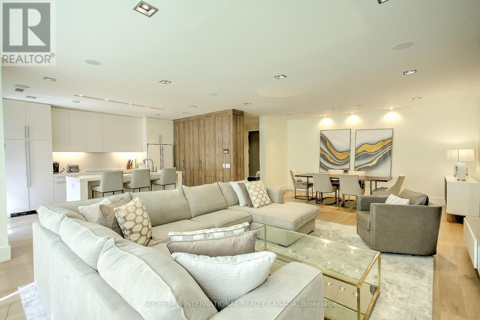 2101 - 20 Blue Jays Way, Toronto, Ontario  M5V 3W6 - Photo 16 - C12901290