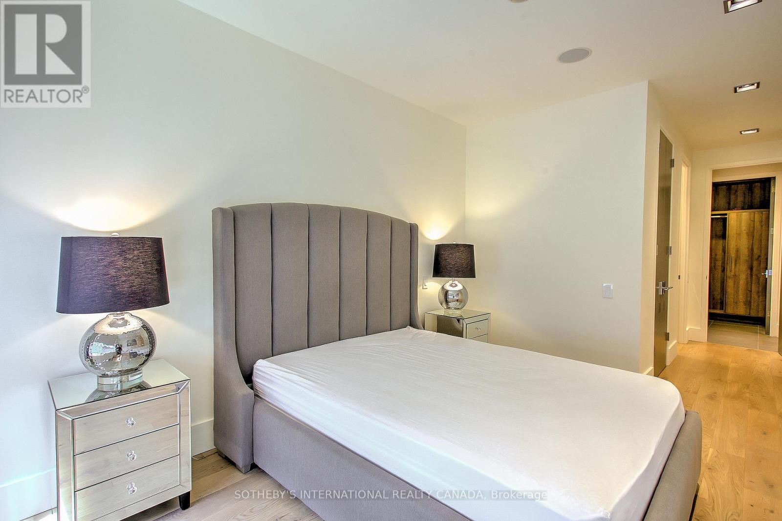 2101 - 20 Blue Jays Way, Toronto, Ontario  M5V 3W6 - Photo 27 - C12901290