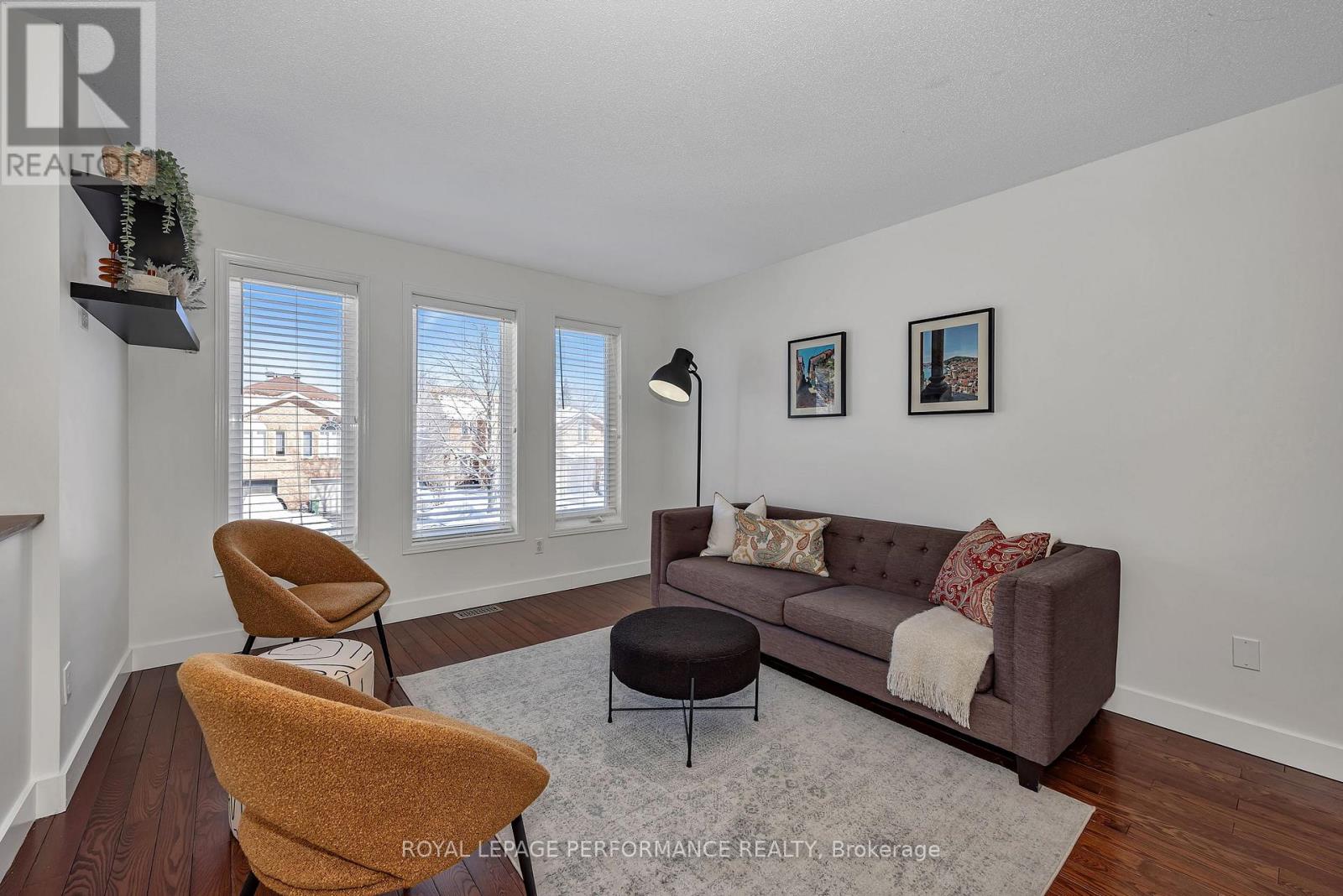 16 Montana Way, Ottawa, Ontario  K2J 4M5 - Photo 6 - X12901210