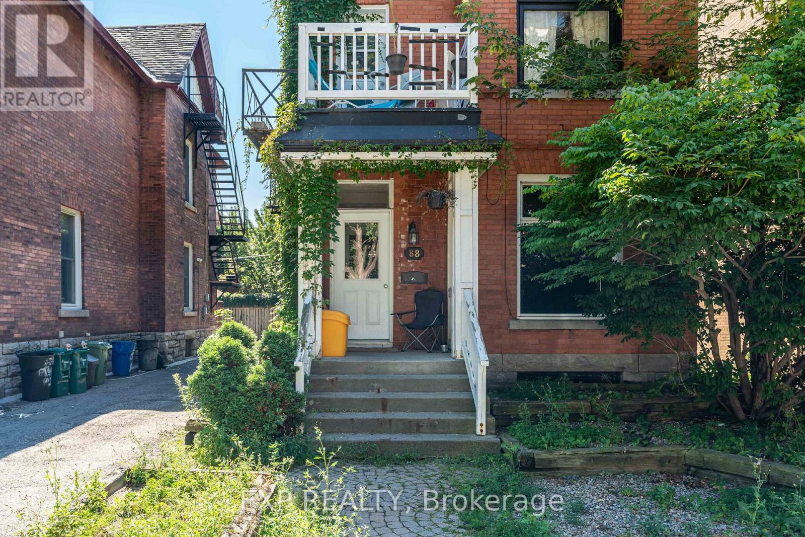 88 Maclaren Street, Ottawa, Ontario  K2P 0K6 - Photo 27 - X12901218